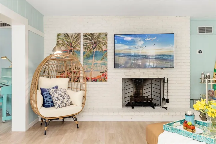 Coastal and cozy