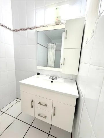 2 bathroom