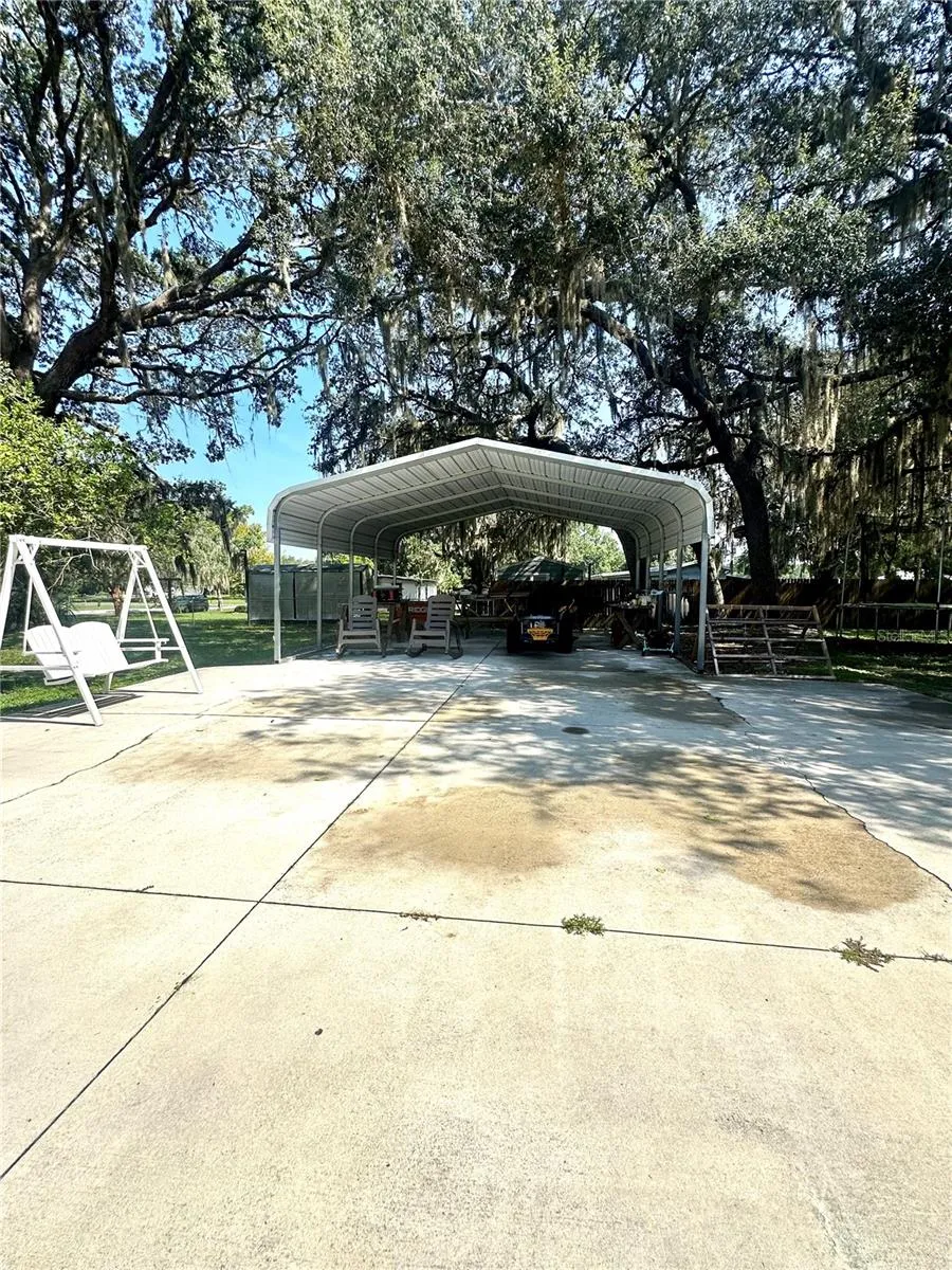Carport