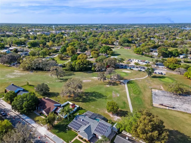 Close to Casselberry Golf Club