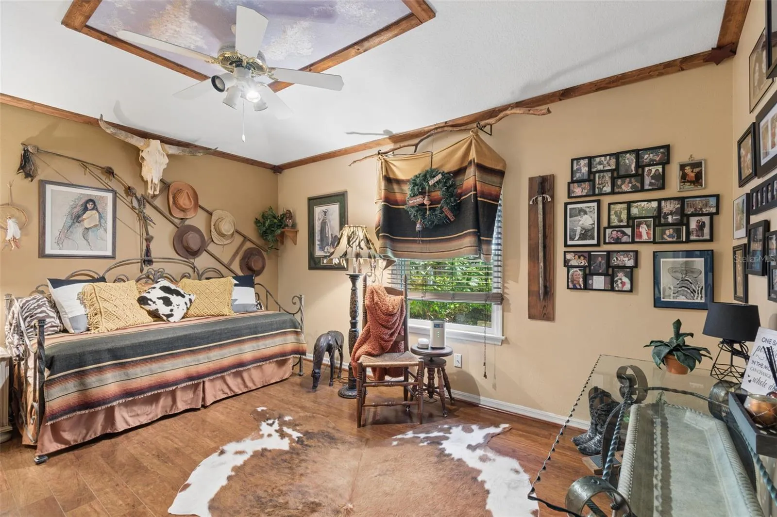 Office, Den or Flex Room