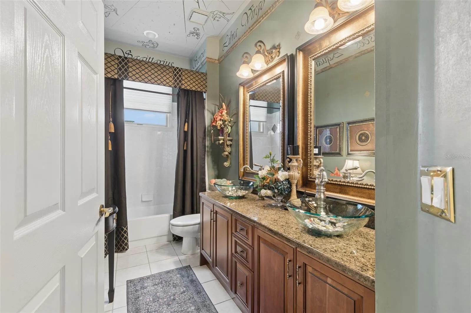 2nd Bathroom