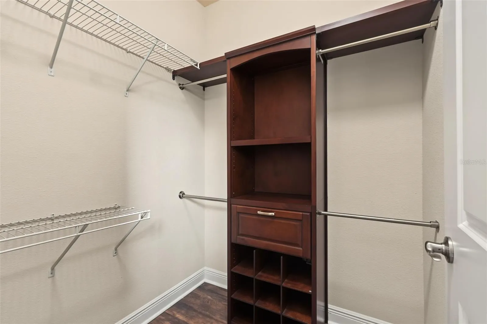 Bedroom 3 Walk-in Closet