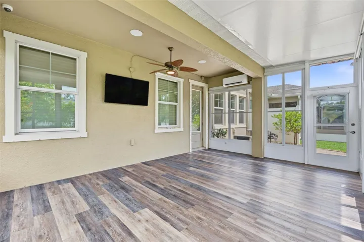 Florida Room - Fully Enclosed/AC