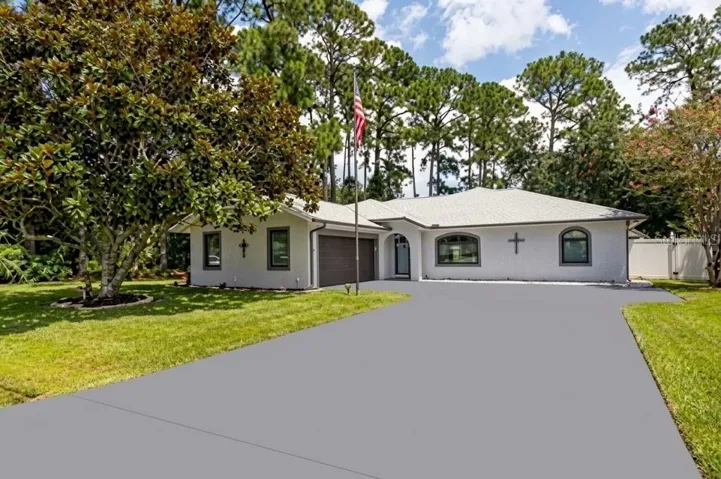 Welcome To 6 Boxwood Lane Beautifully Maintained  And Professionally Landscaped