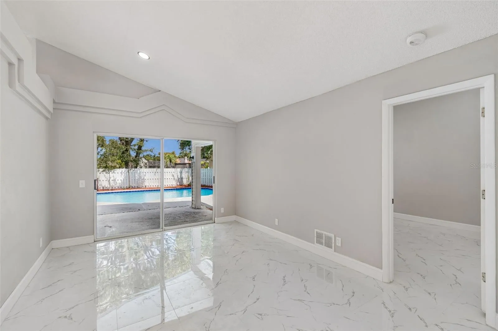 3315 Silverpond Dr, Plant City, Florida 33566 — photo 11