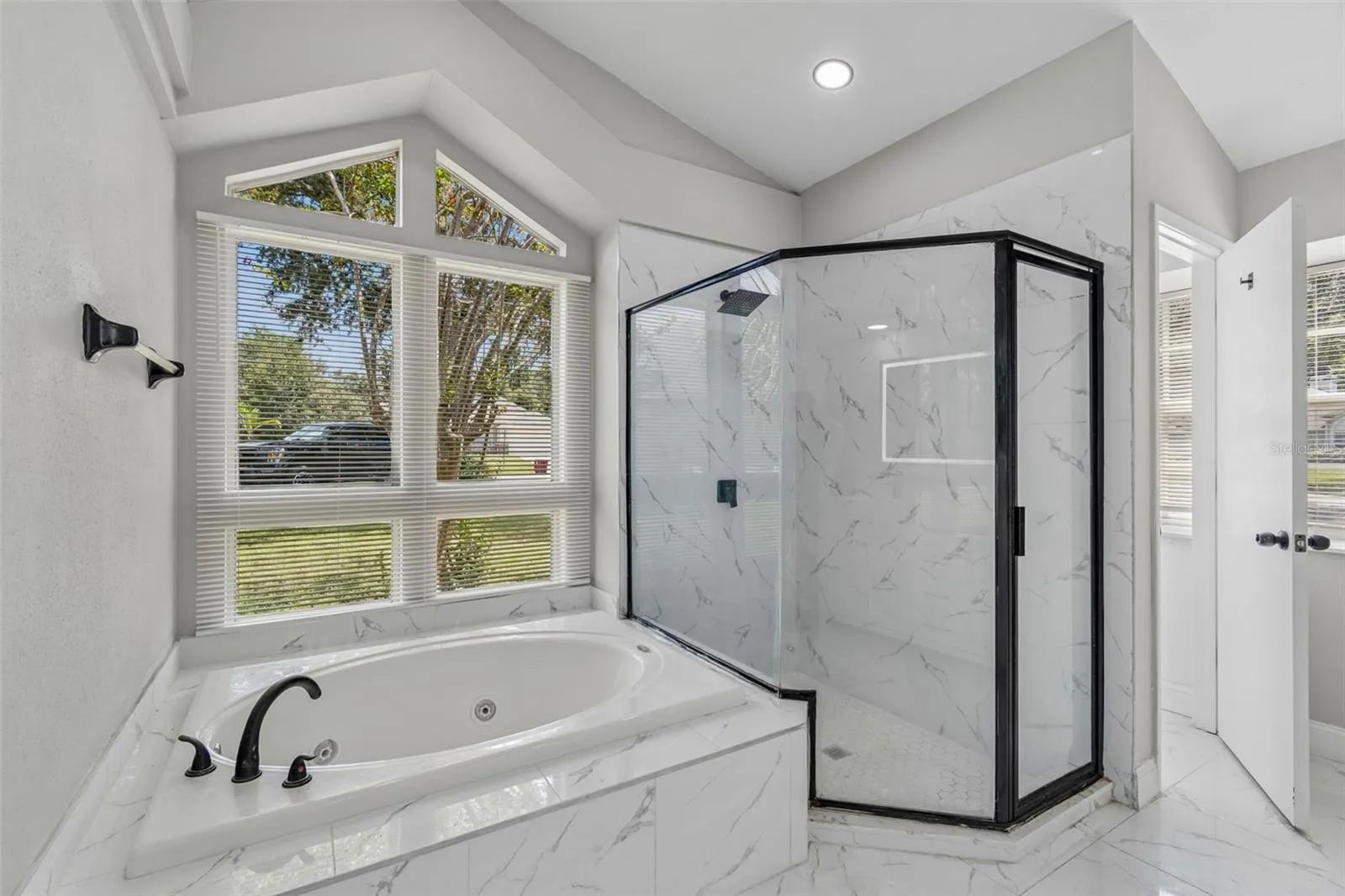 3315 Silverpond Dr, Plant City, Florida 33566 — photo 32
