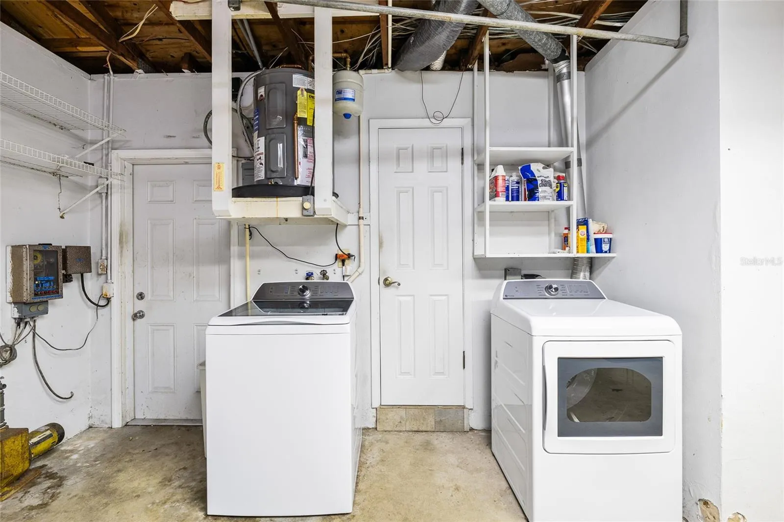 Almost new washer &amp; dryer