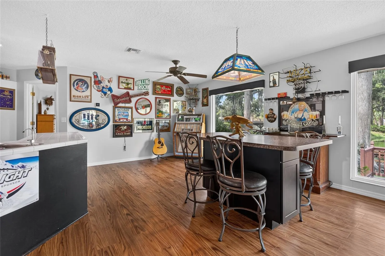 Living and dining area