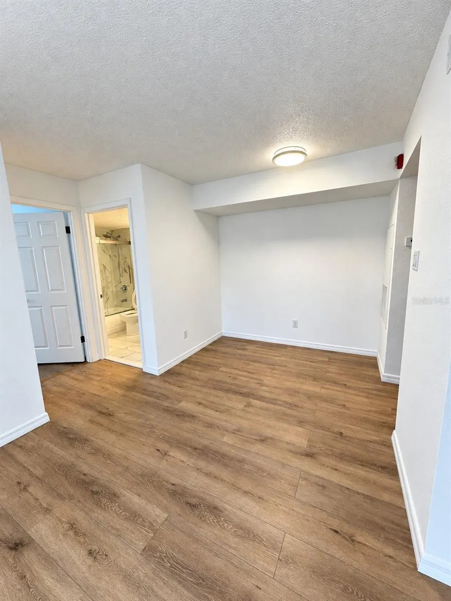 Living Room / Dining Room
