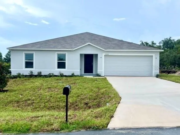 Move-in ready! Block construction, oversized cornerl lot.