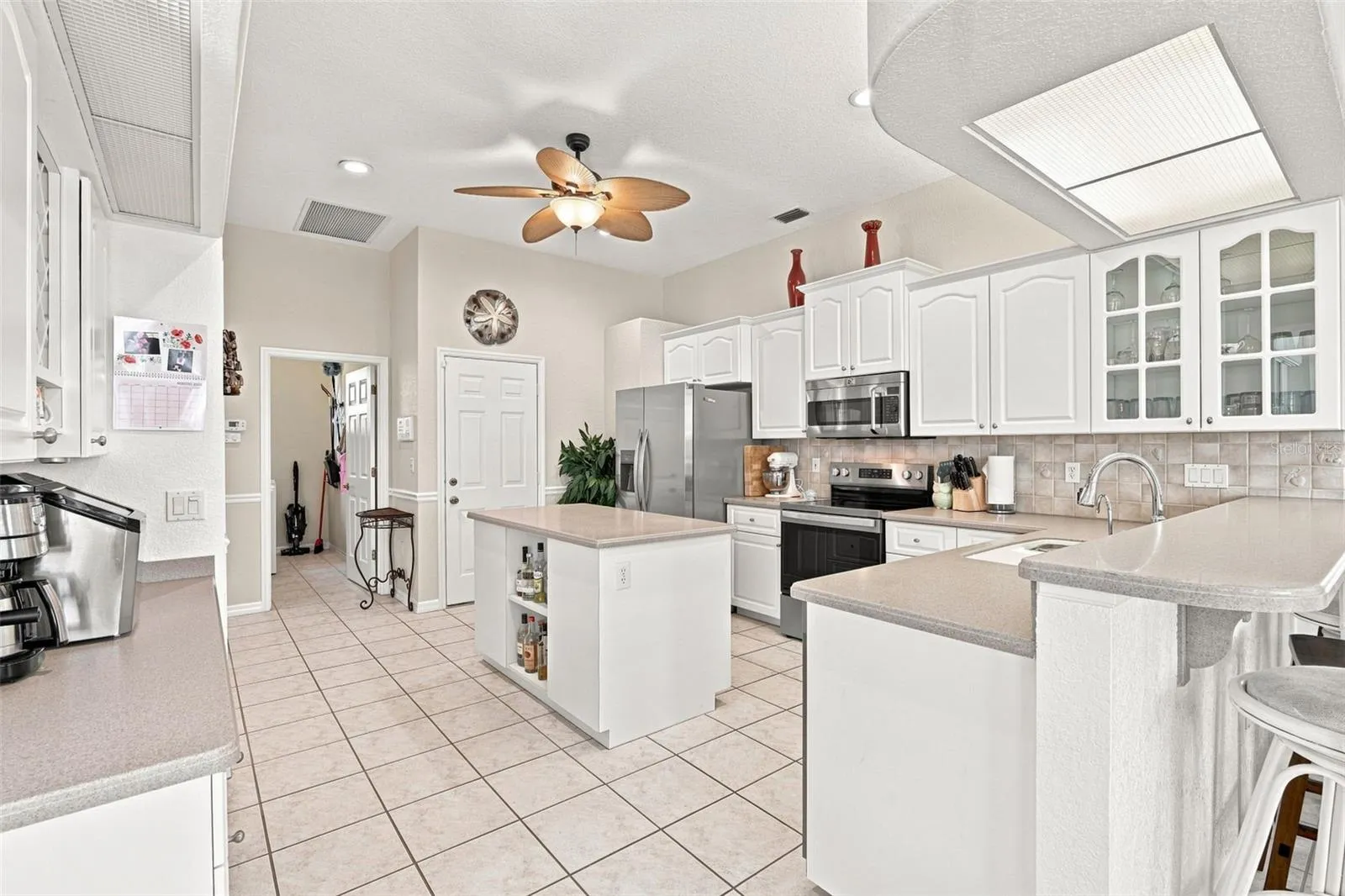 Chef Worthy Kitchen
