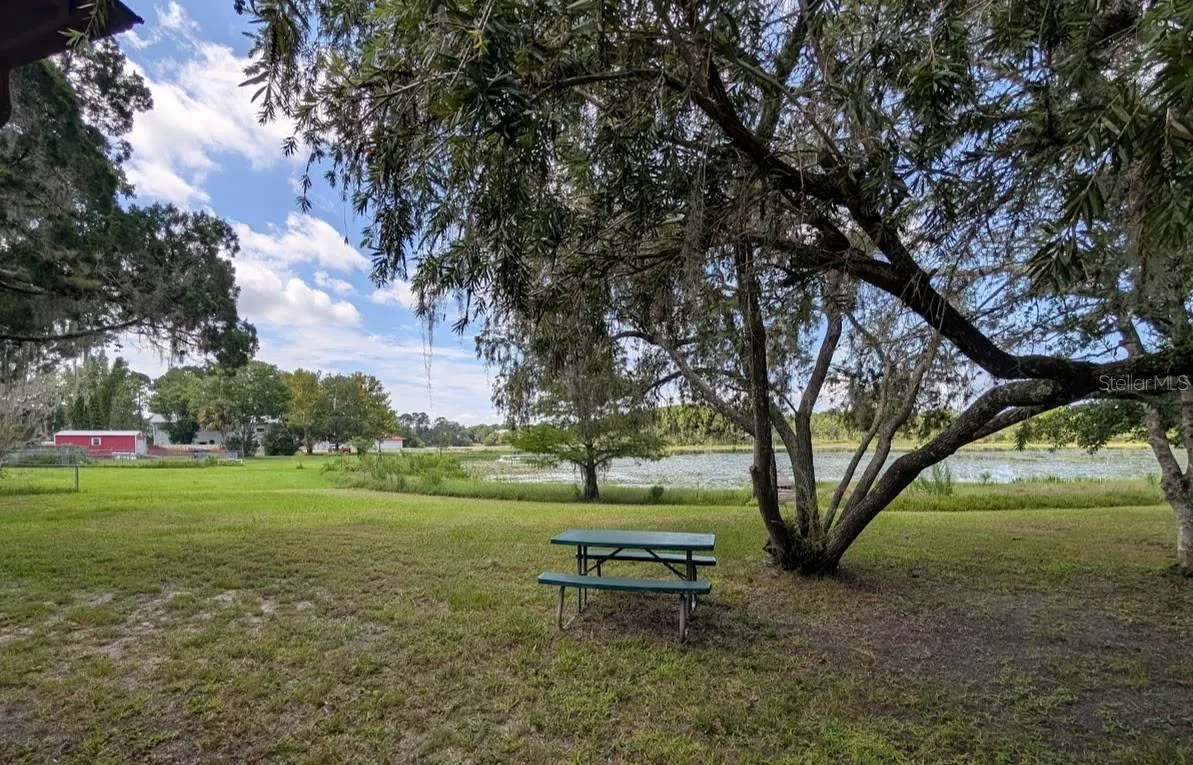 PICNIC AREA