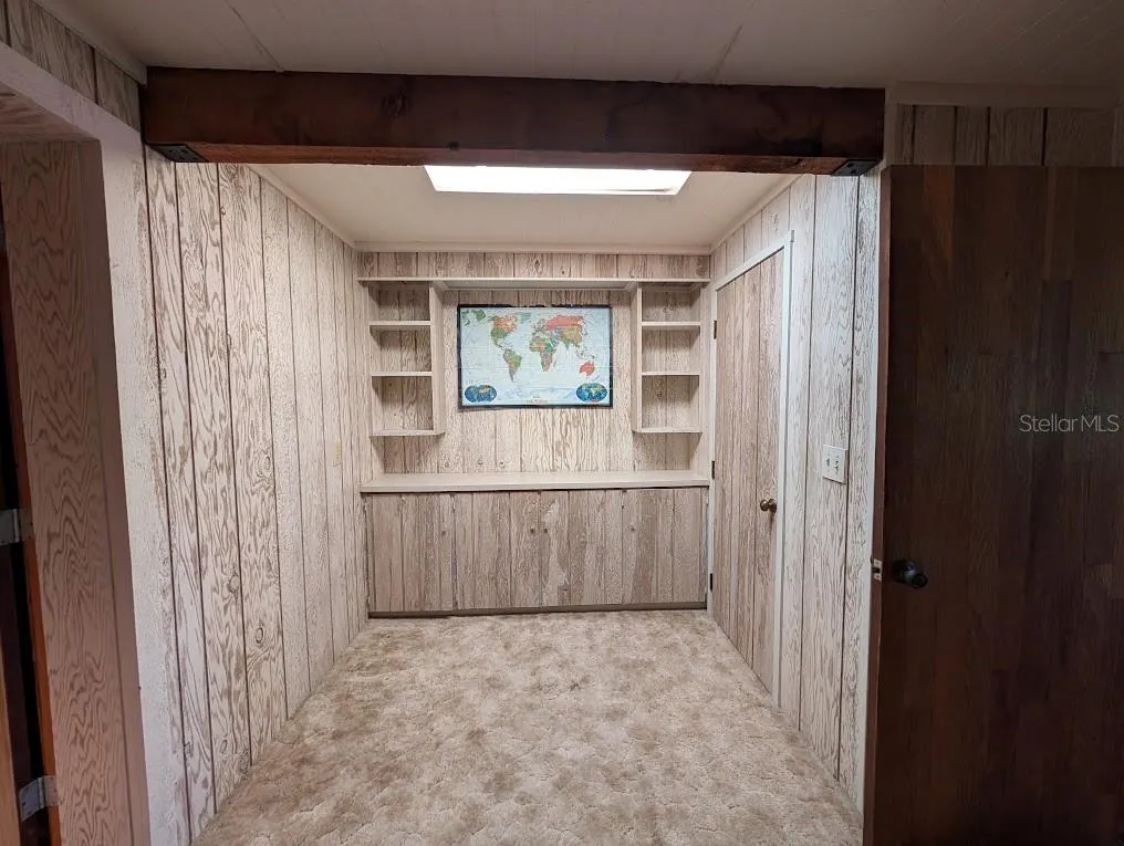 BEDROOM 2 BUILT-INS