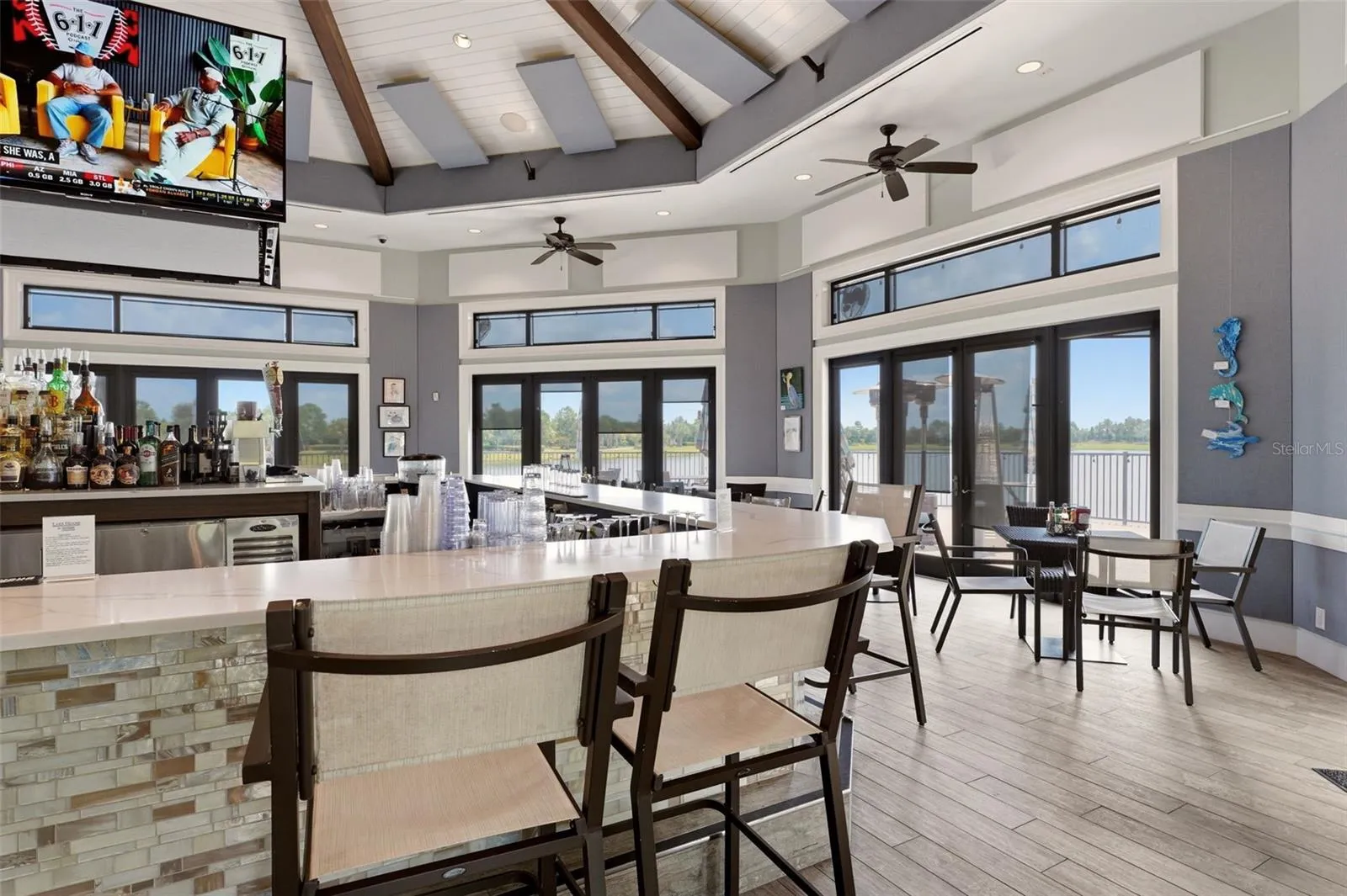 Clubhouse Restaurant