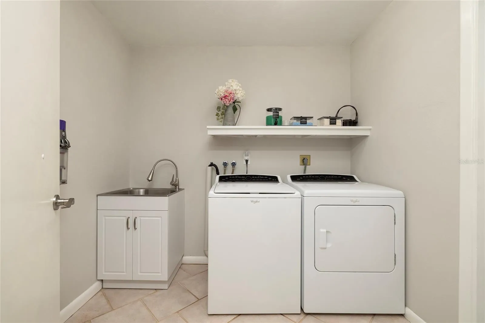 Spacious Laundry off kitchen