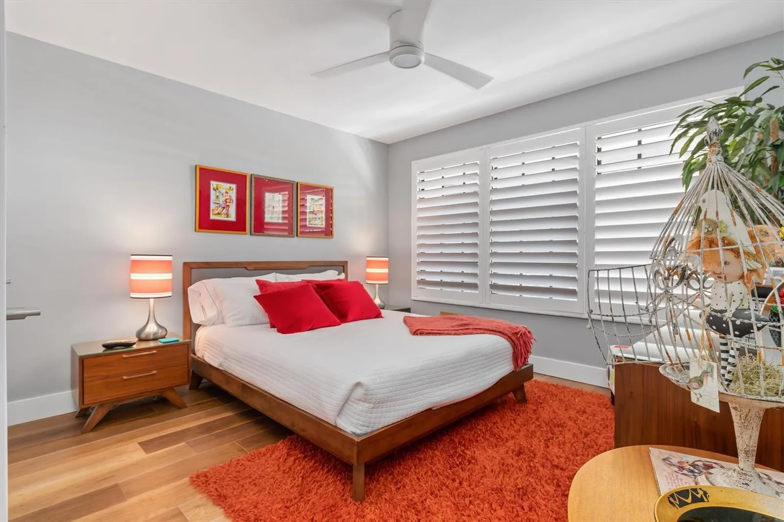 Guest bedroom
