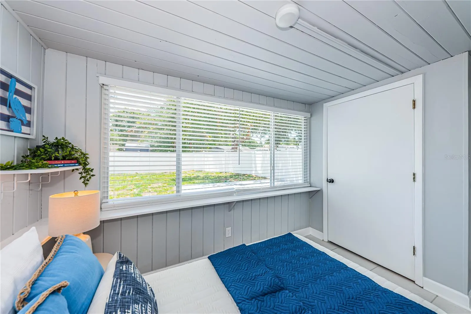 13.5’x7.7’ Third Bedroom