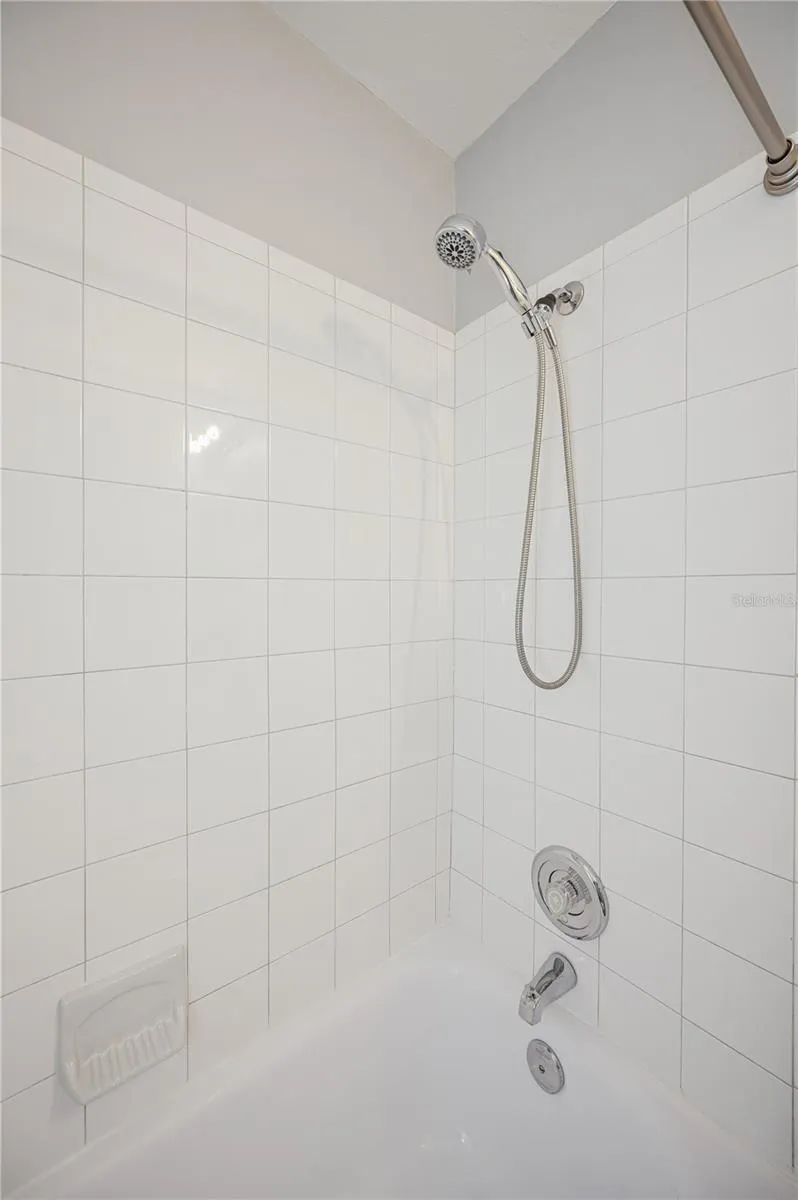 7’x5’ Bath With Bath Fitter Tub Plus Shower