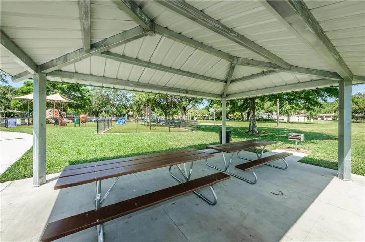 Crisp Park Picnic Area: Birthday or Family Fun