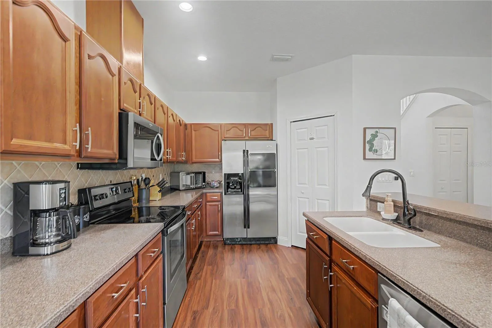 Kitchen - 9837 Jasmine Brook Circle