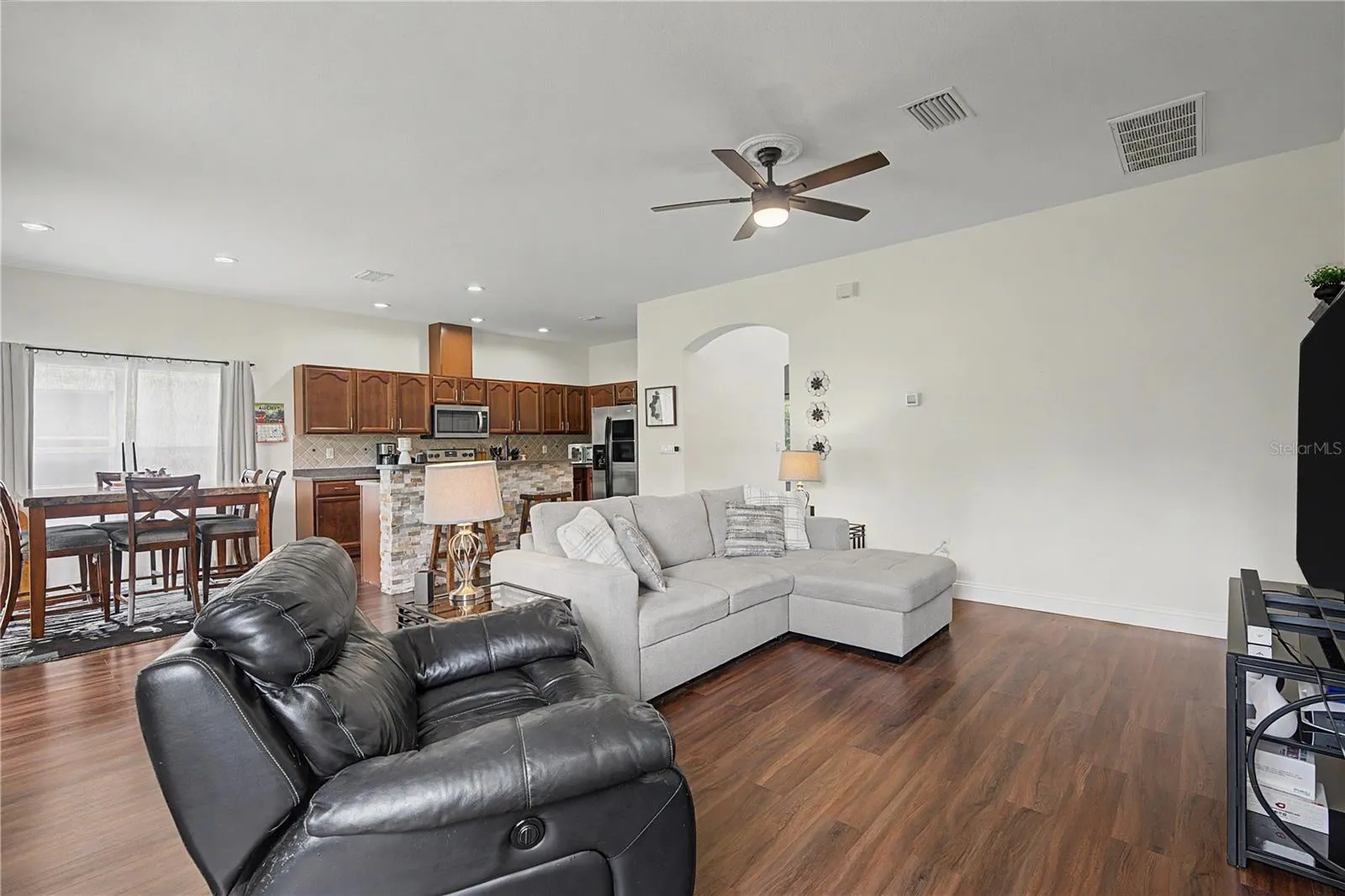 Family Room - 9837 Jasmine Brook Circle