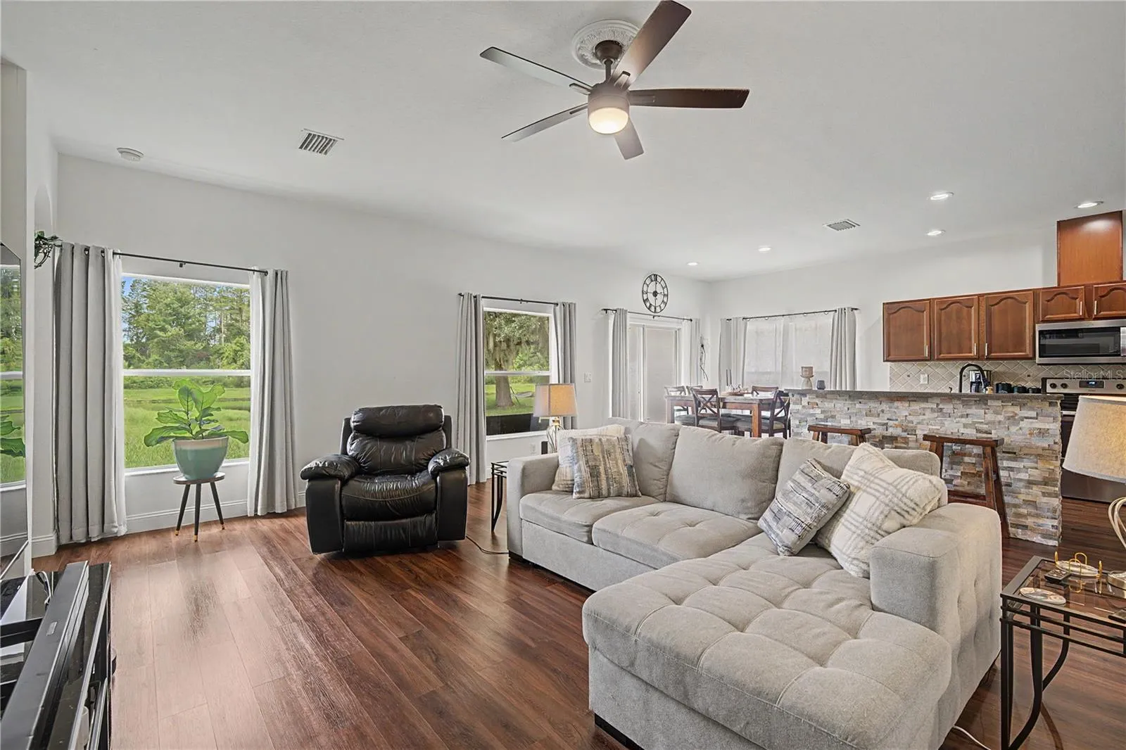 Family Room - 9837 Jasmine Brook Circle
