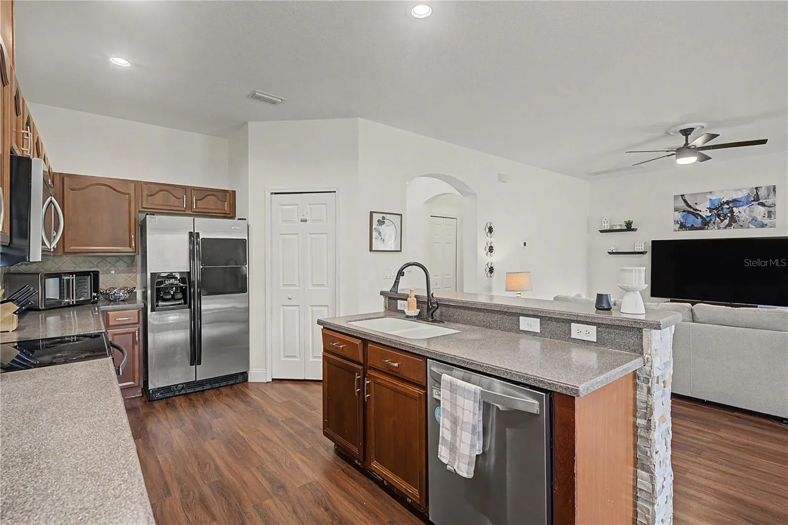 Kitchen - 9837 Jasmine Brook Circle