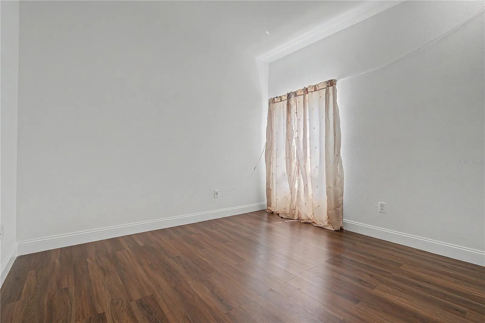 First Floor Bedroom - 9837 Jasmine Brook Circle