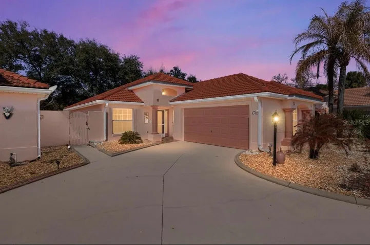 Twilight Front View