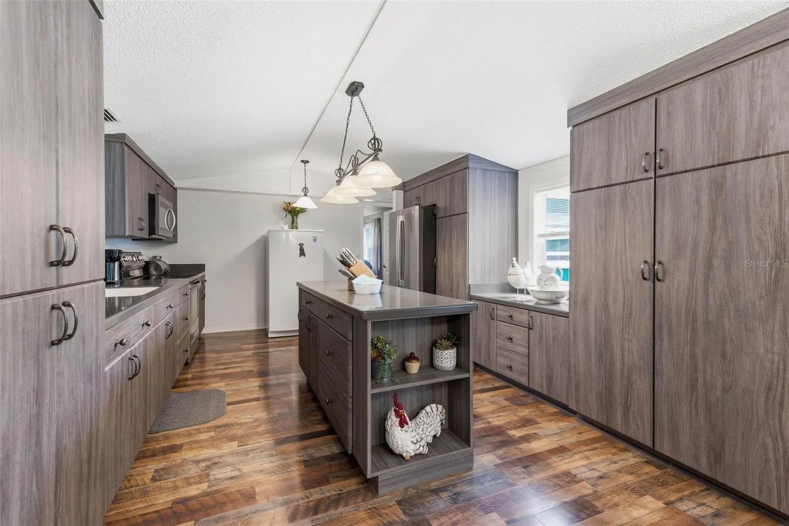 CUSTOM CABINETS