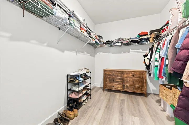 Walk in closet