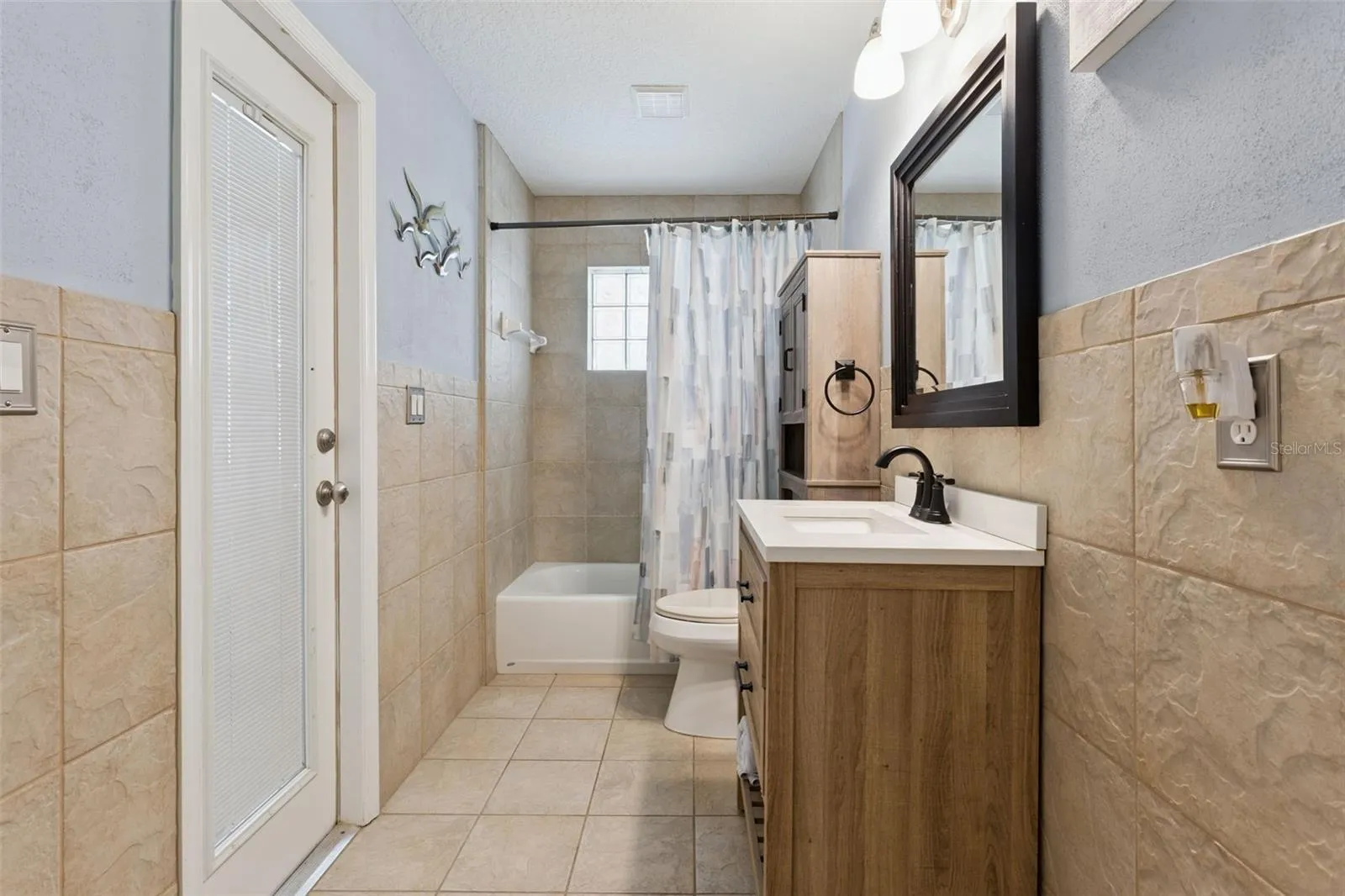 Secondary Bathroom
