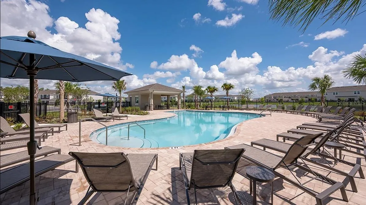 The Towns at Firethorn Community Amenities