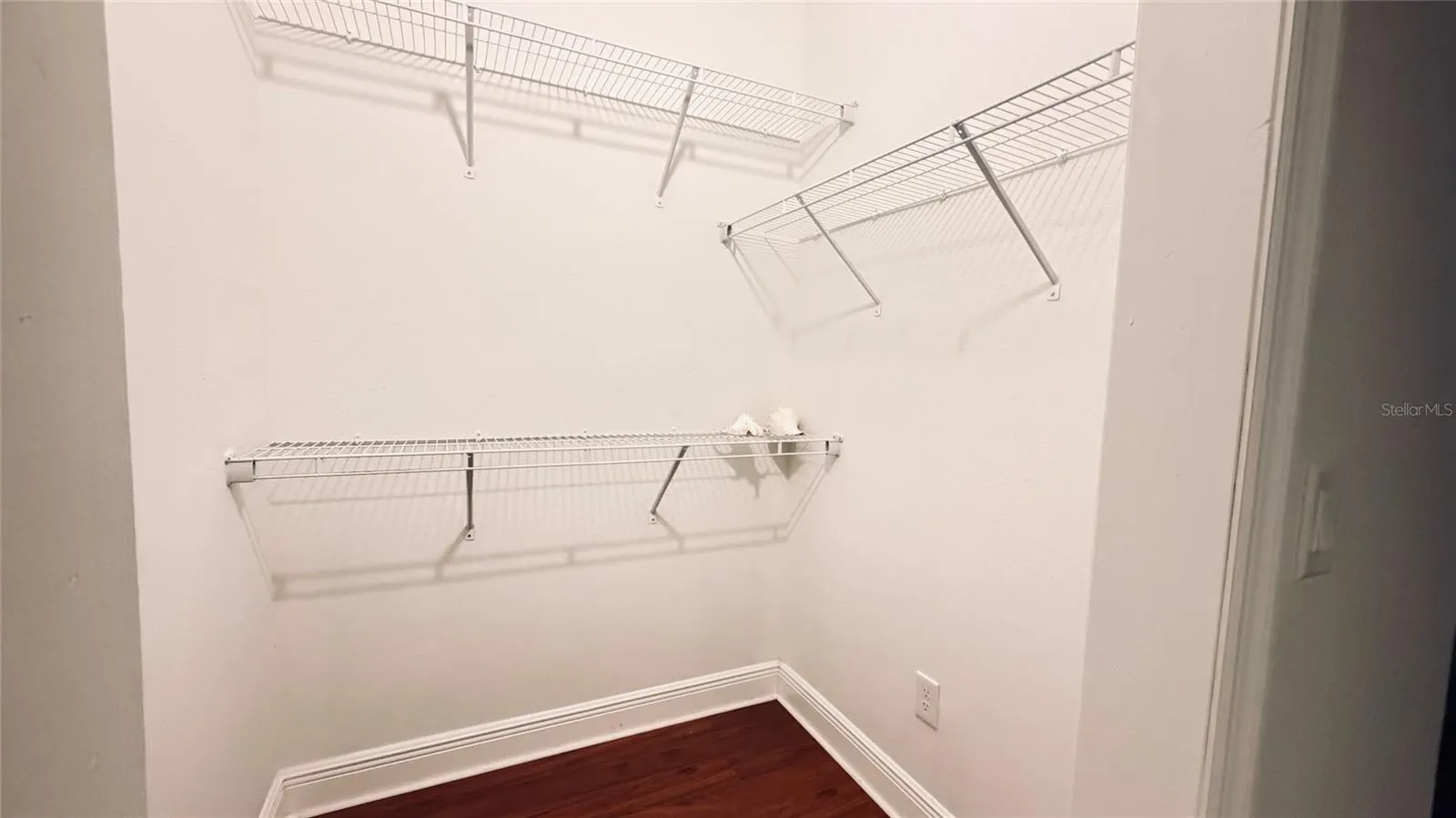 Walk-in-Closet