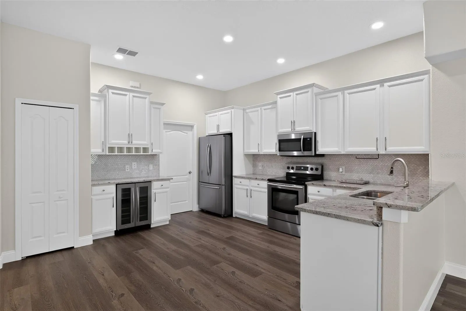 6371 Tierra Vista Cir, Lakeland, Florida 33813 — photo 5