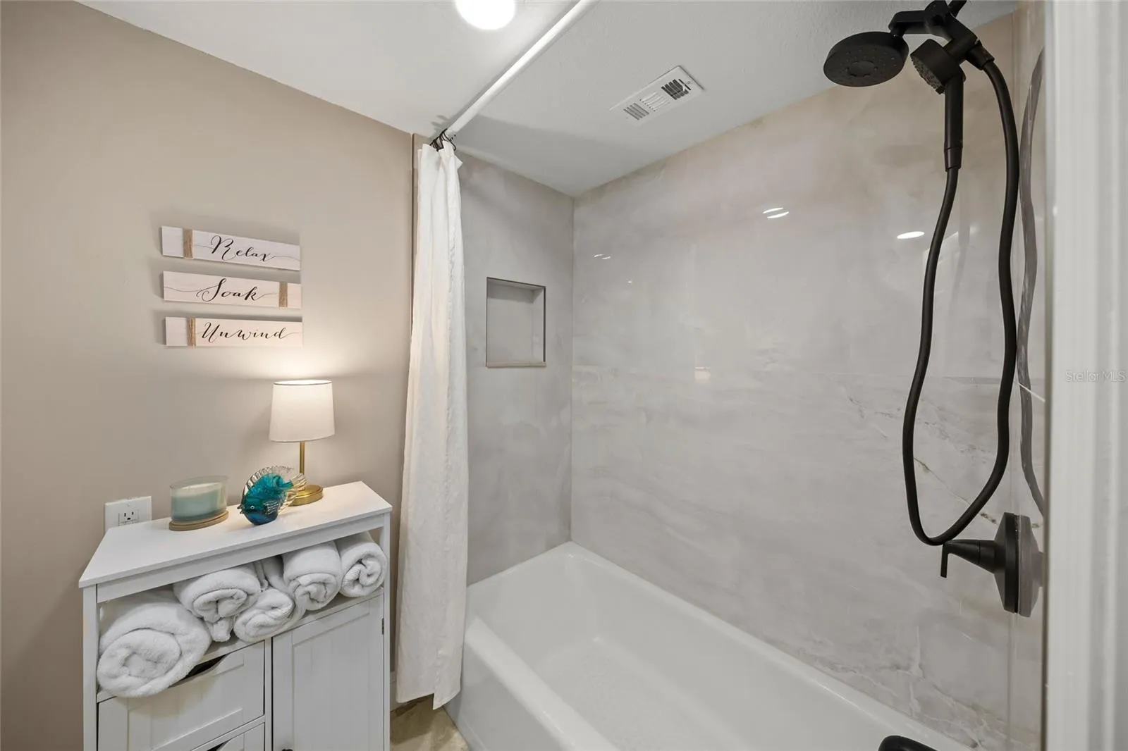 Primary bathroom with tub/shower