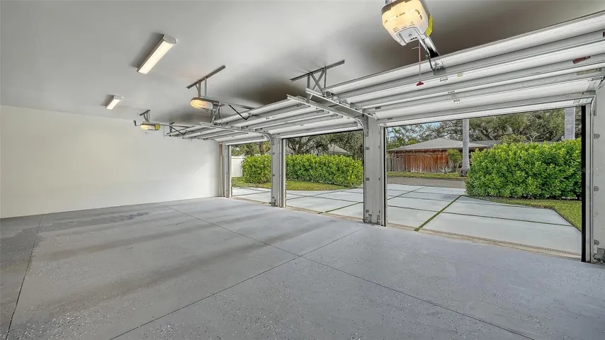 3 Car Garage