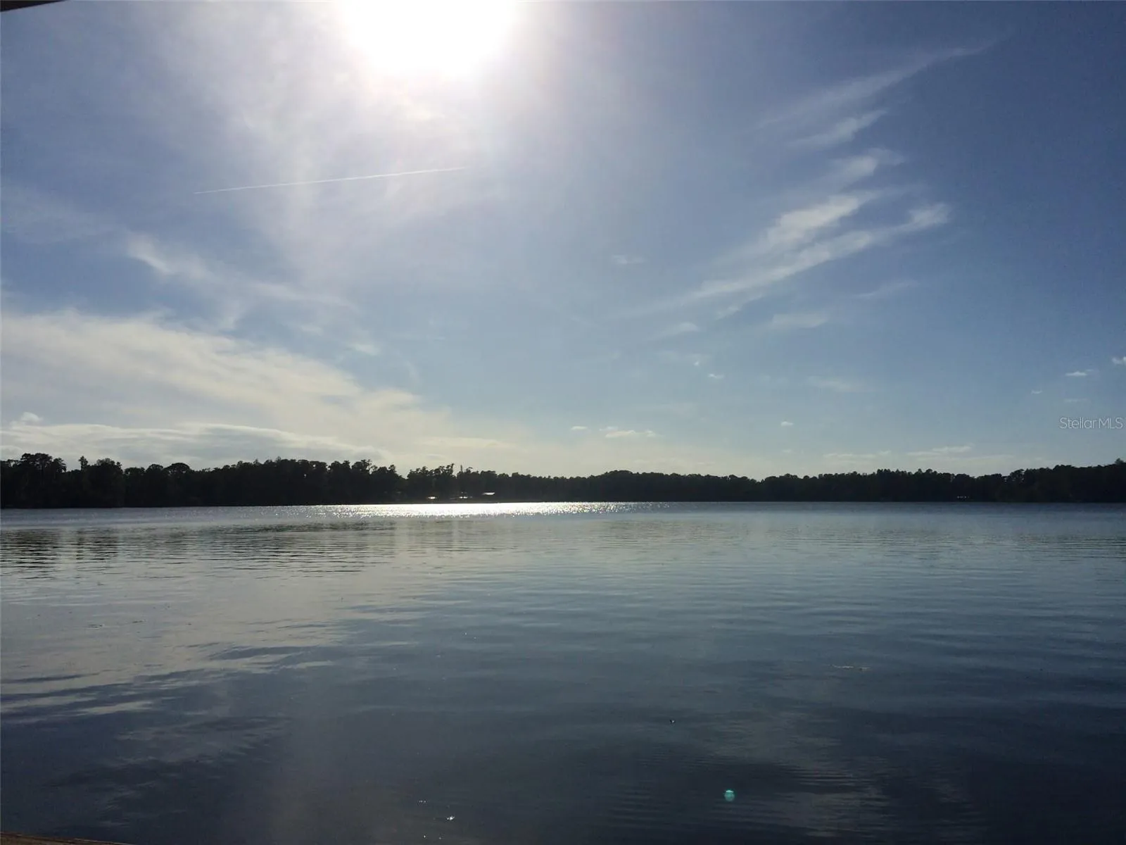 Spectacular Lake Thomas Views