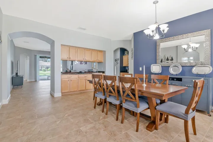 Formal Diningroom with Built In Buffet