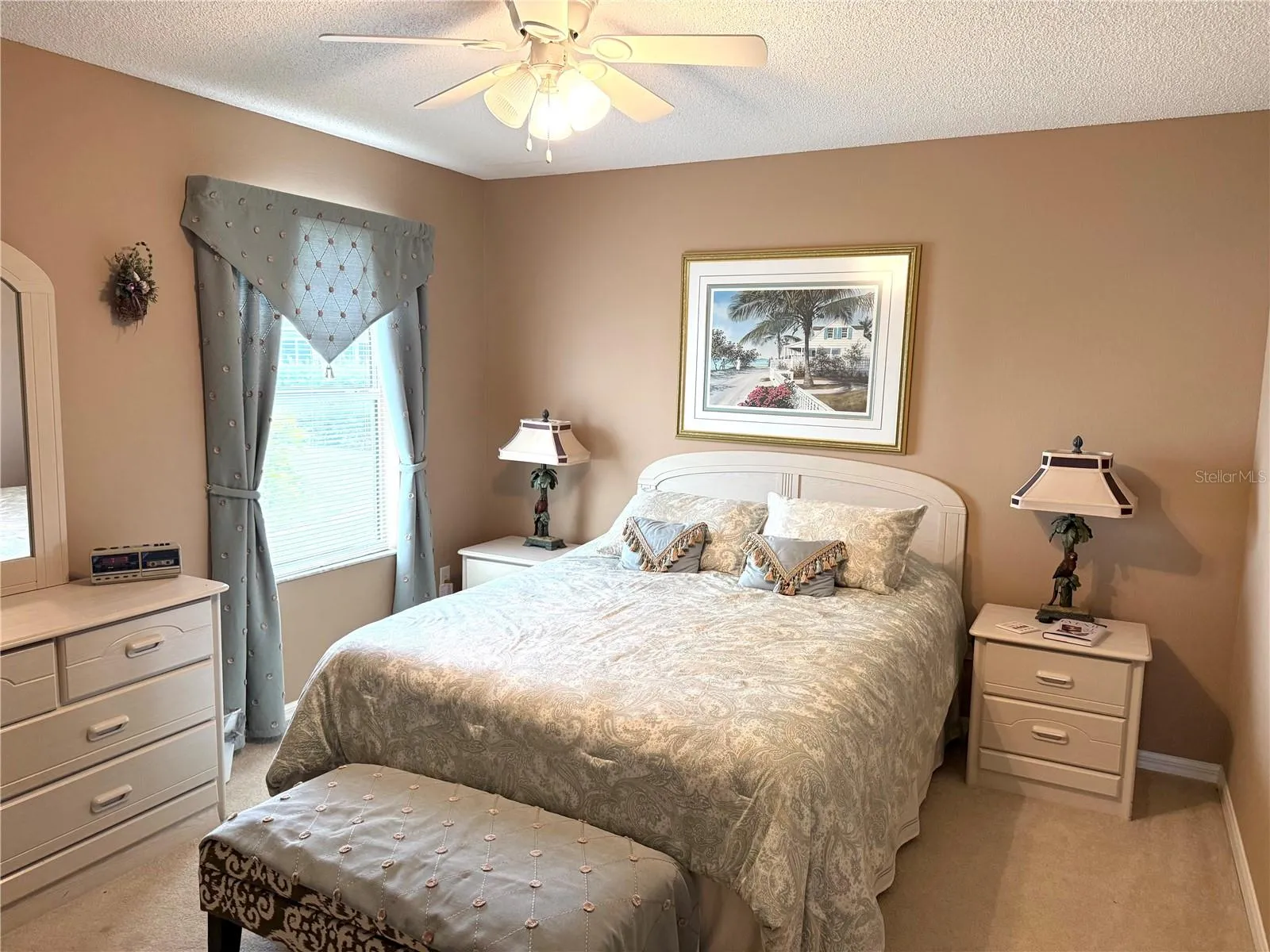 2nd Guest bedroom