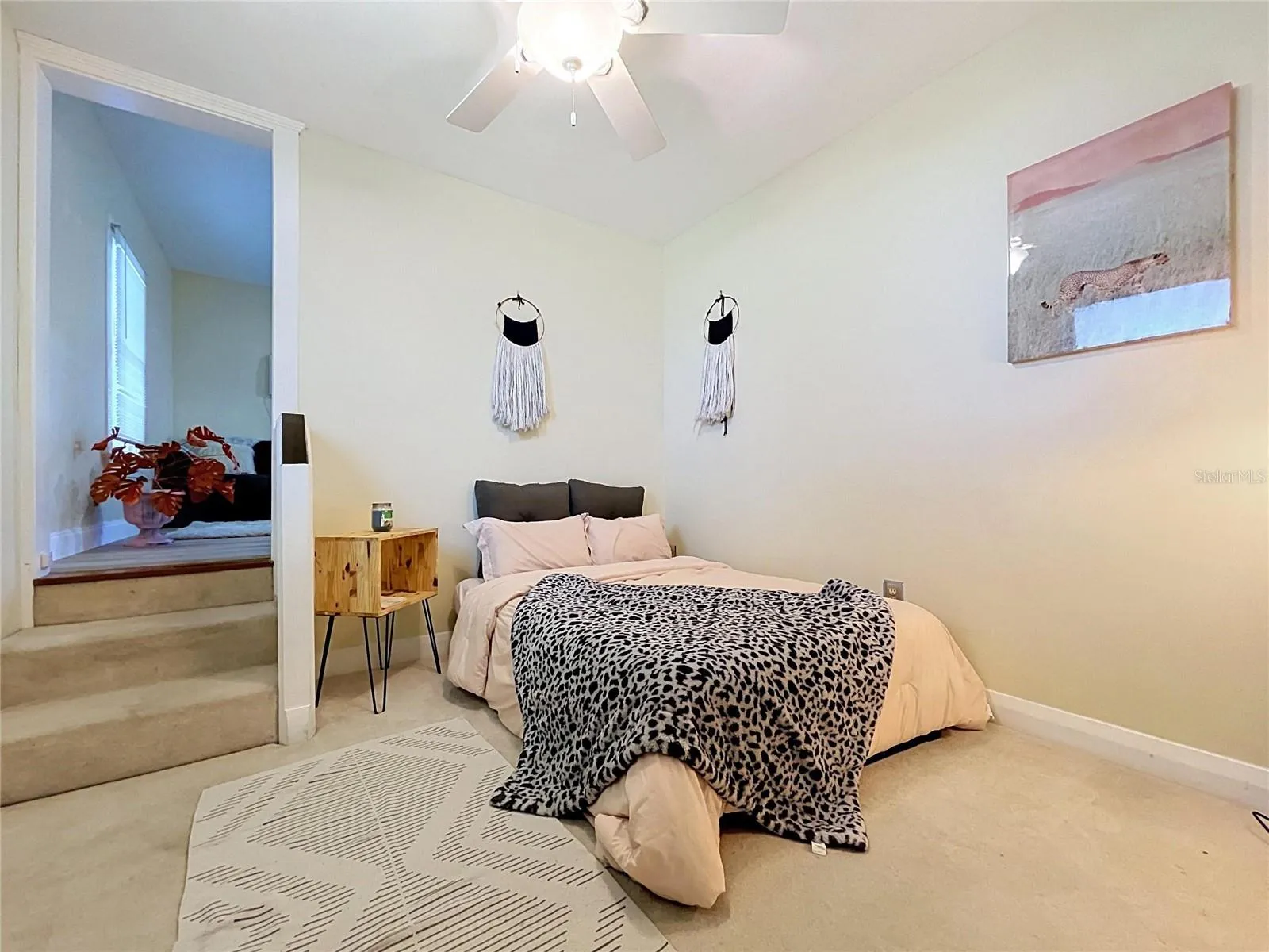 in law suite bedroom