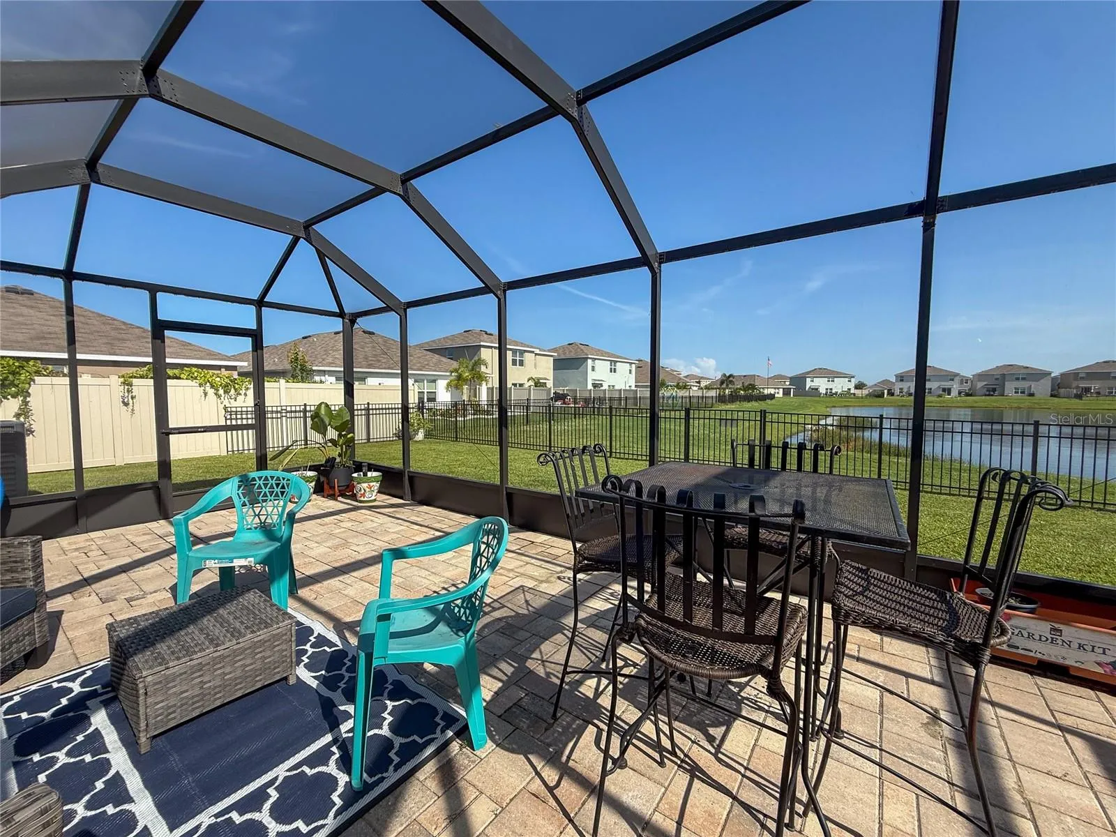 FULLY SCREENED IN PATIO