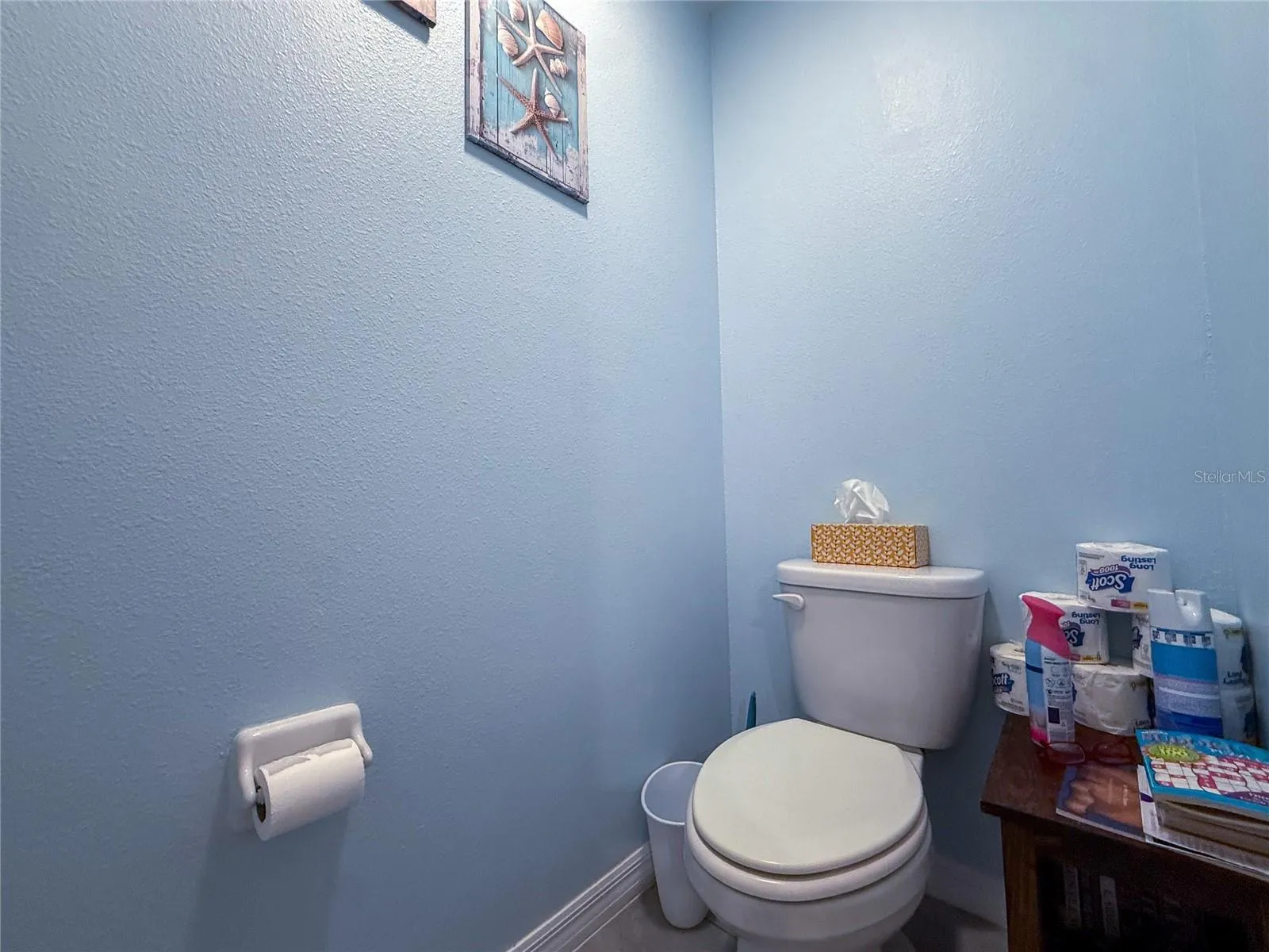PRIMARY WET CLOSET
