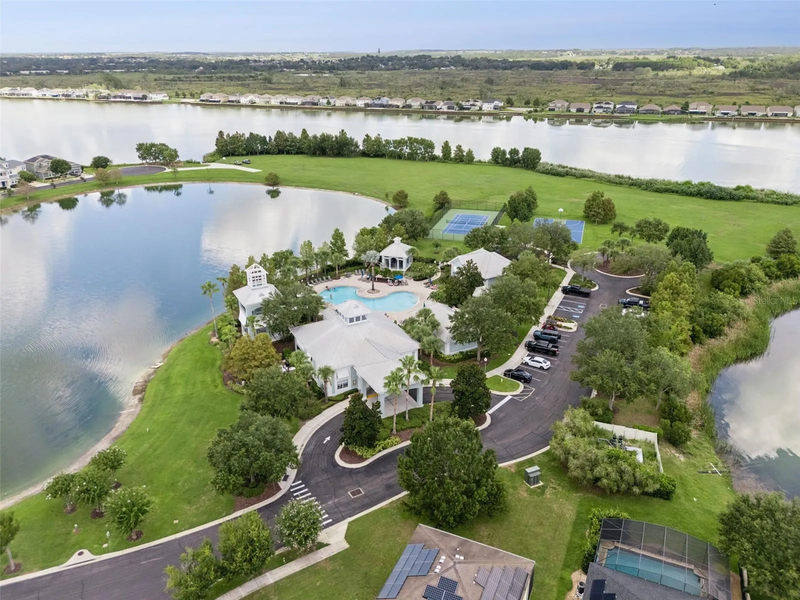 Clubhouse, Pool, Gym, Tennis, Pickle ball, and Playground amenities.
