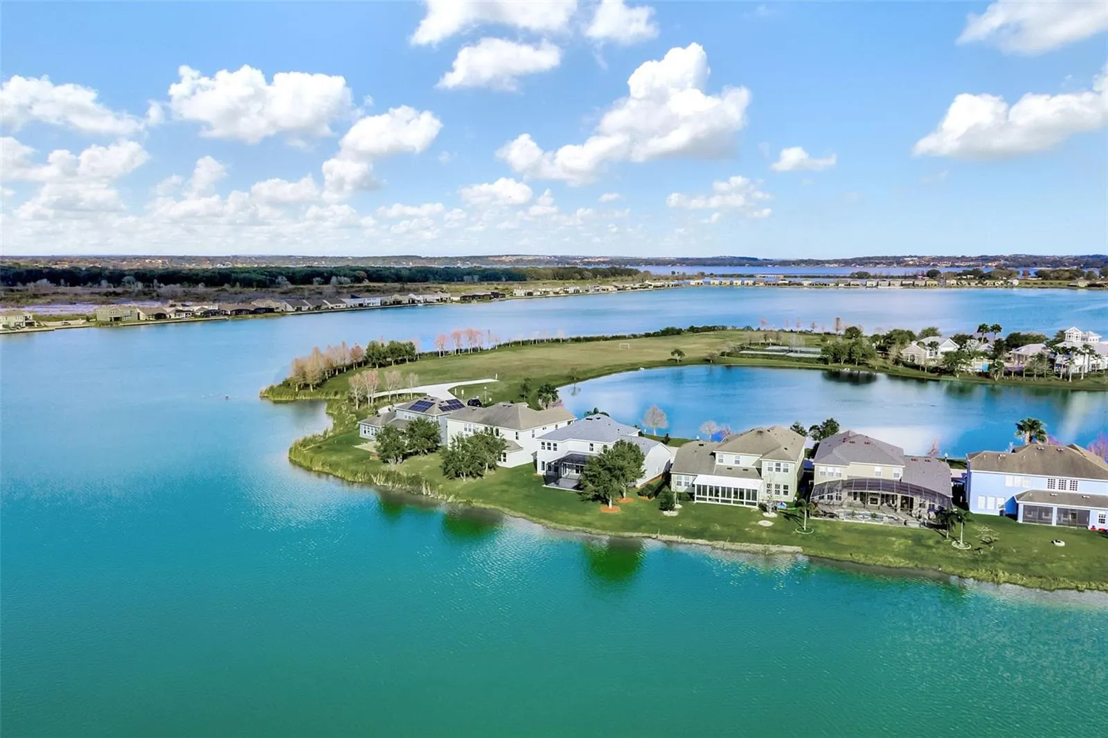 Crystal Lake is actually this color!