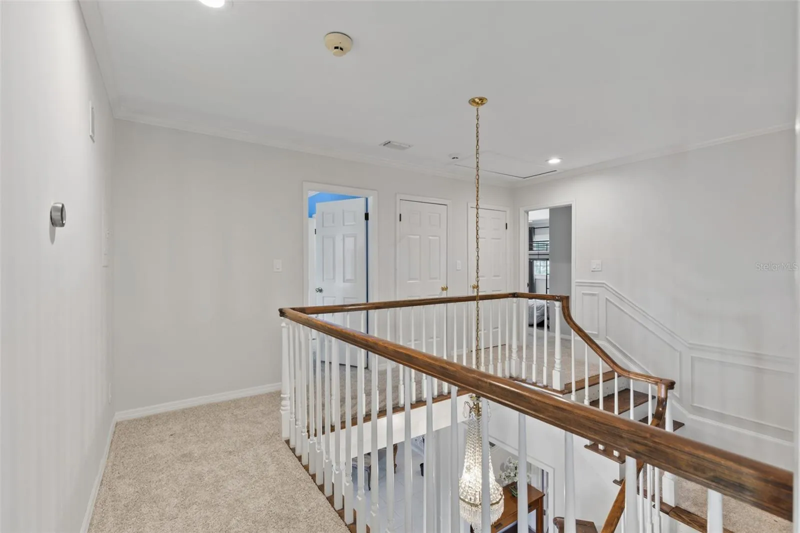 Second floor walkway to the bedrooms