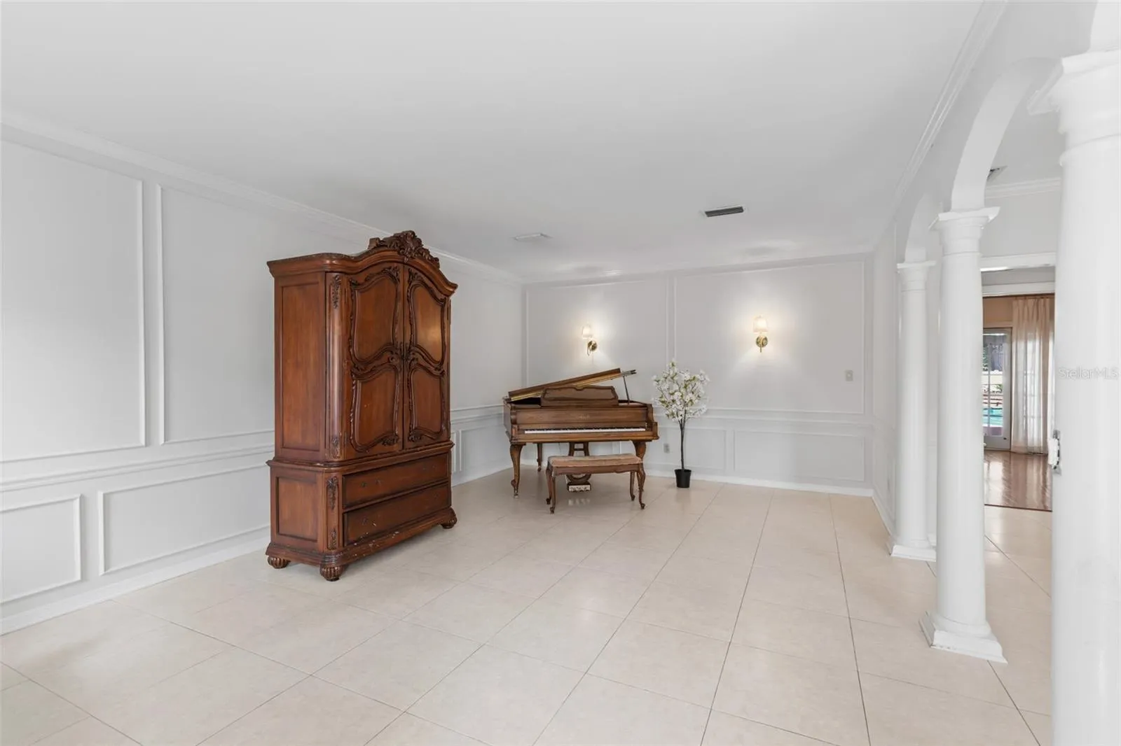 Piano Room/Flex Space