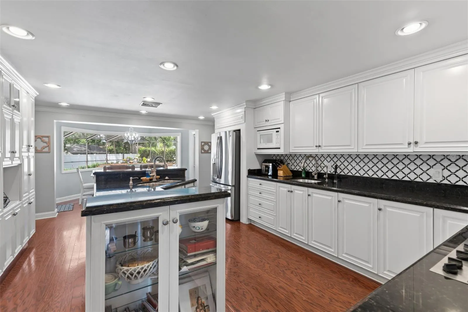 Dream kitchen with plenty of countertop space