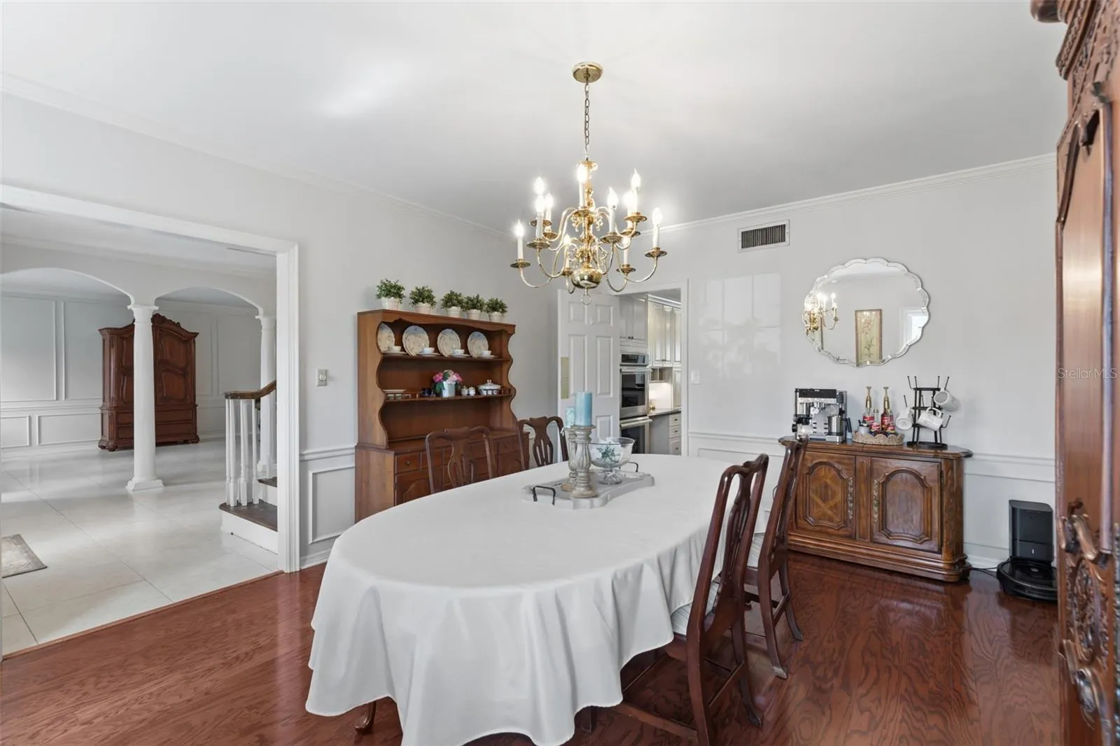 Formal dining room